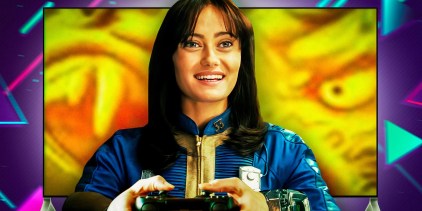 Ella Purnell as Lucy MacLean grinning in front of a TV in Fallout