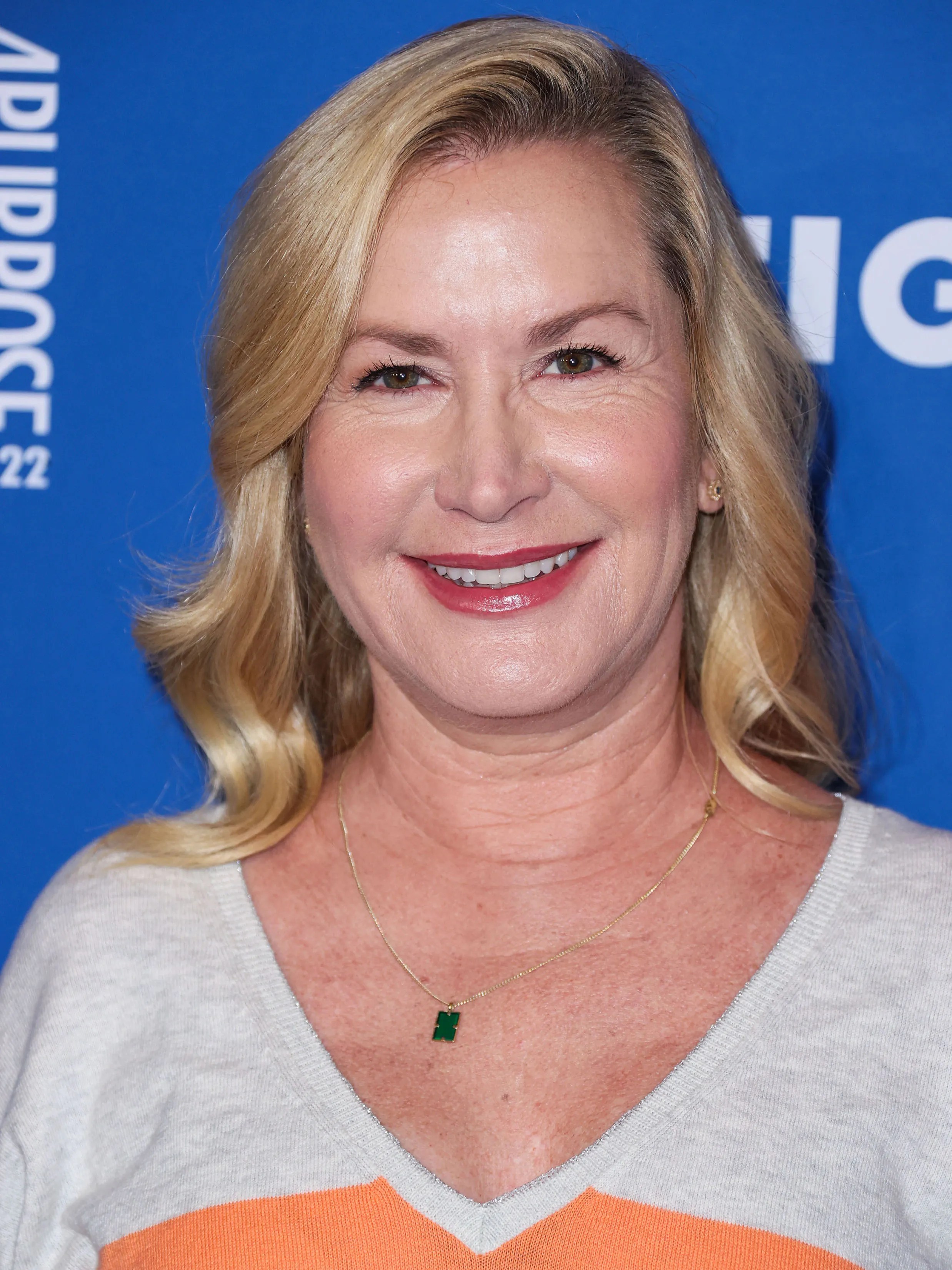 Angèle Kinsey Angela Kinsey On Serving Up Another Helping Of