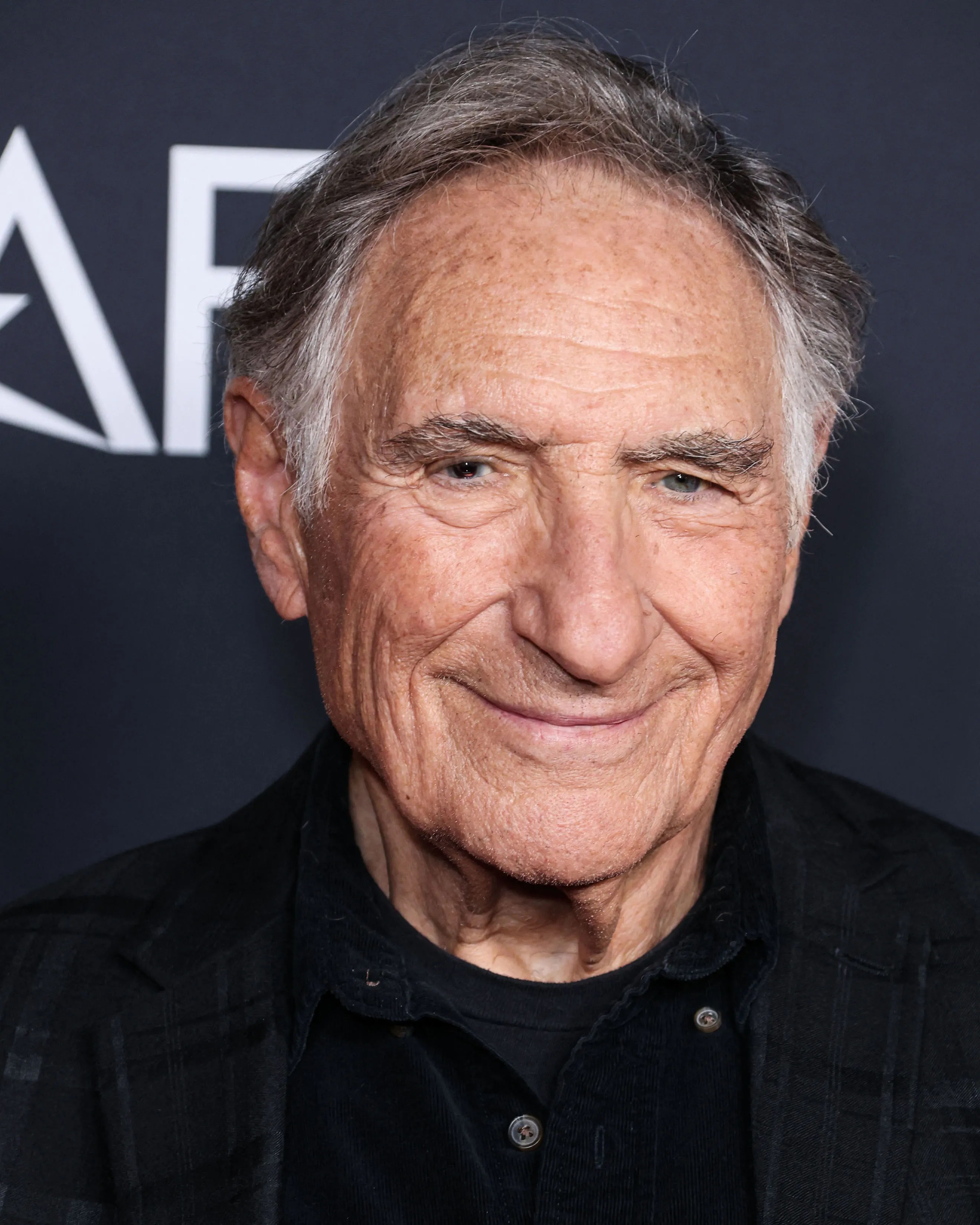 Judd Hirsch A Living Legend In Film And Television