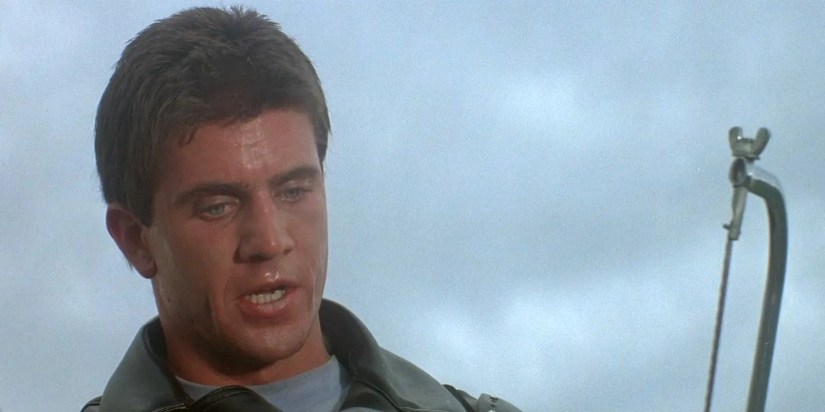 Max Rockatansky (Mel Gibson) holds up a hacksaw in Mad Max