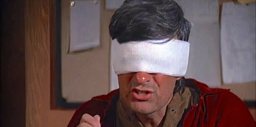 Alan Alda as Hawkeye with bandages around his eyes in the MASH episode &ldquo;Out Of Sight, Out Of Mind.&quot;