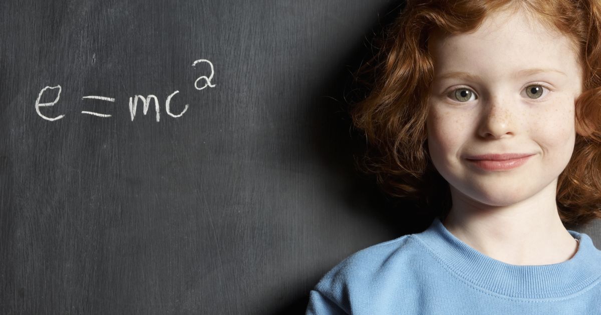 5 signes subtils qui prouvent qu'un enfant est précoce