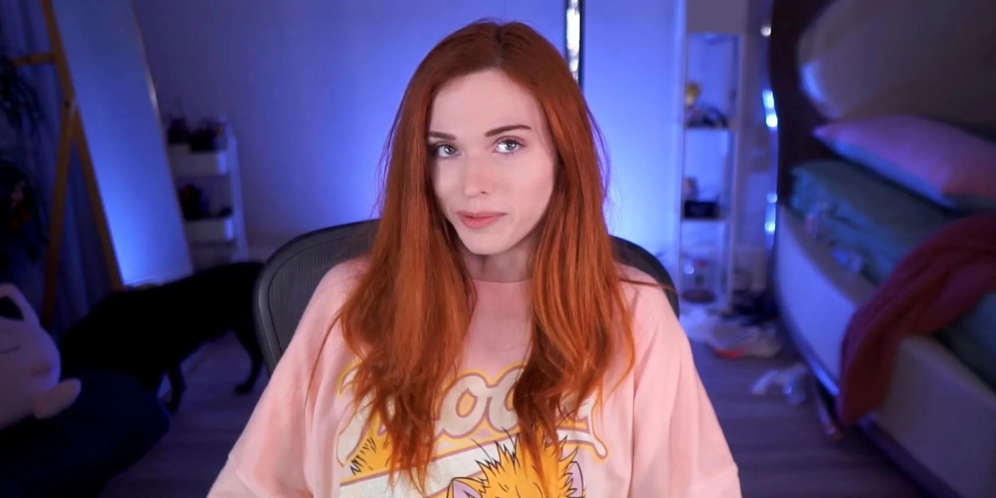 Amouranth Says She Can "Feel Like A Human Again" In First Stream Since(04)