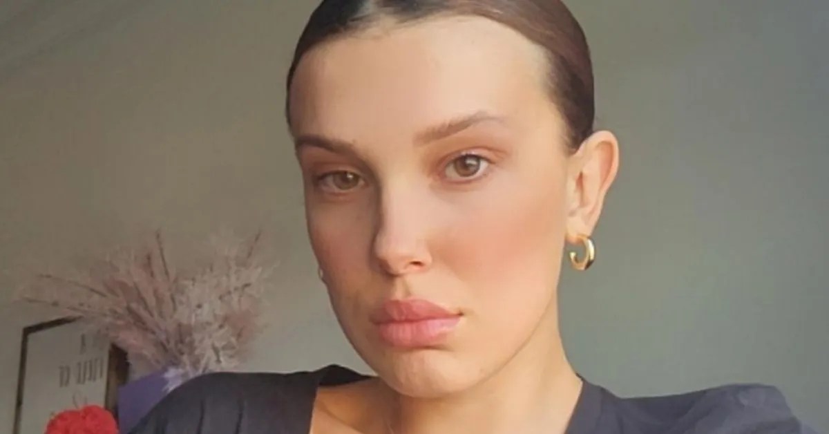 Millie Bobby Brown Did You Clock Millie Bobby Brown S Not So Casual Audemars Flex