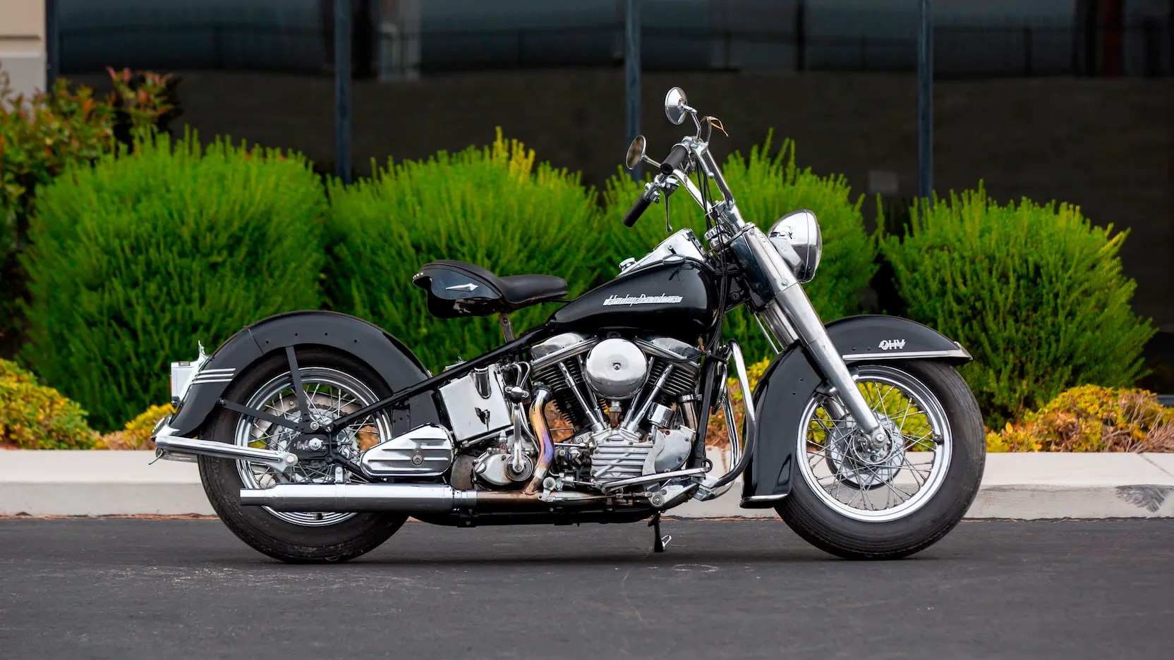 This Iconic HarleyDavidson Cruiser Is Making A Comeback Soon