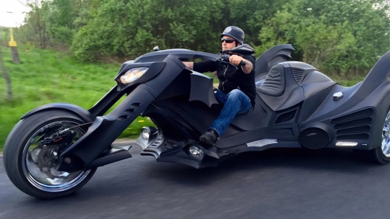 5 Reasons Why A Trike Is Better Than A Motorcycle (And 5 Reasons Why It