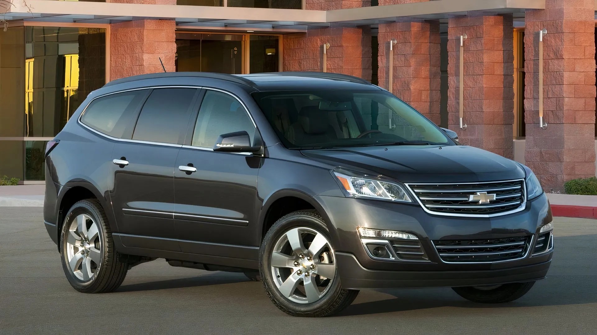 10 Old American SUVs You Can Buy For Cheap