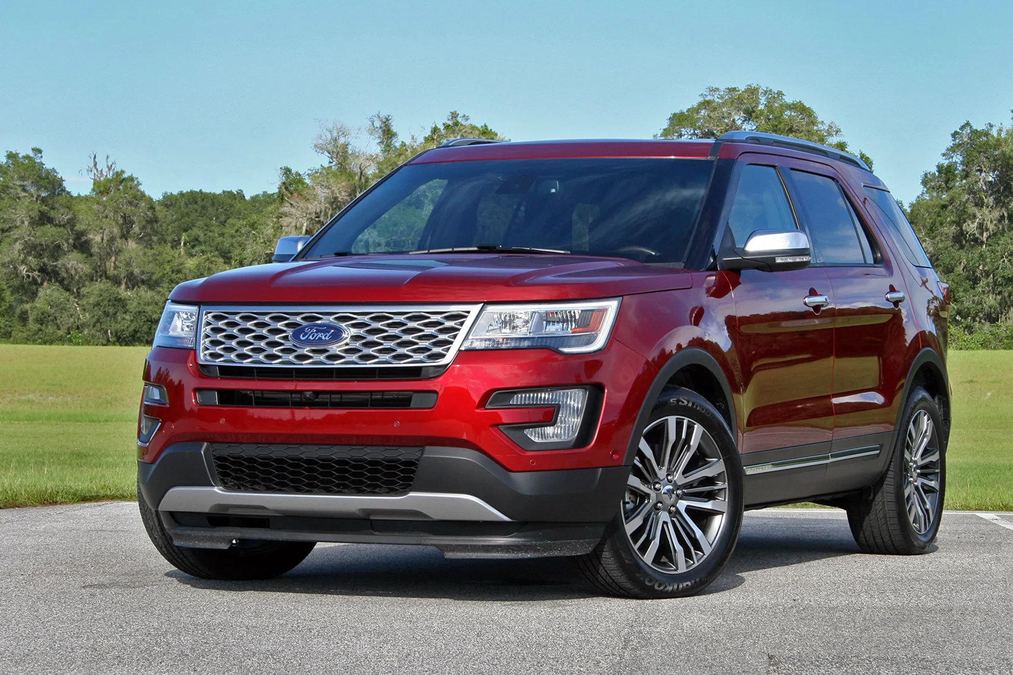 Ford Tries to Be a Big Player, Schedules Standalone Event for Debuting the 2020 Ford Explorer