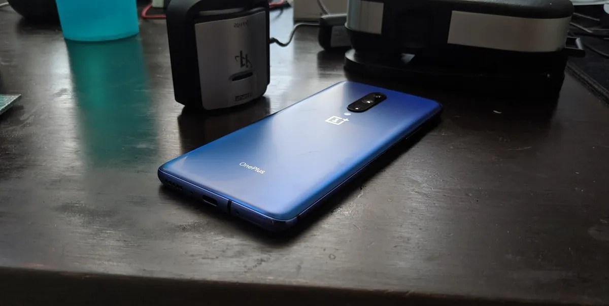 OnePlus 7 Pro Display Review — Finally Flagship Quality