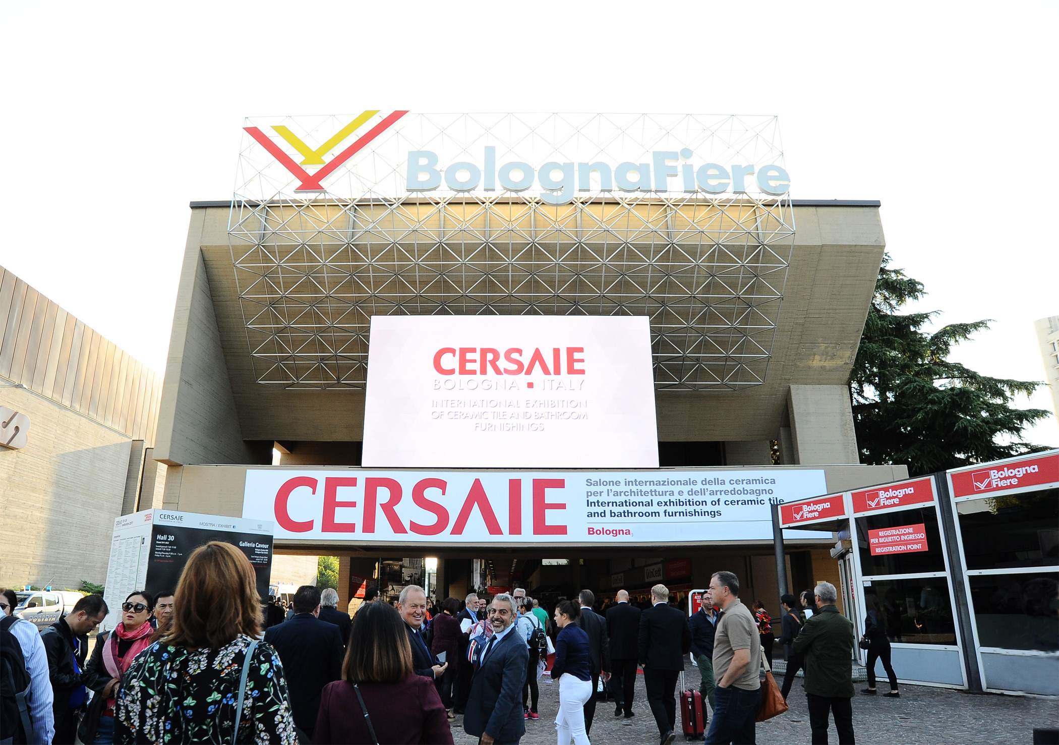La guida a Cersaie 2018 la mostra e la Bologna Design Week