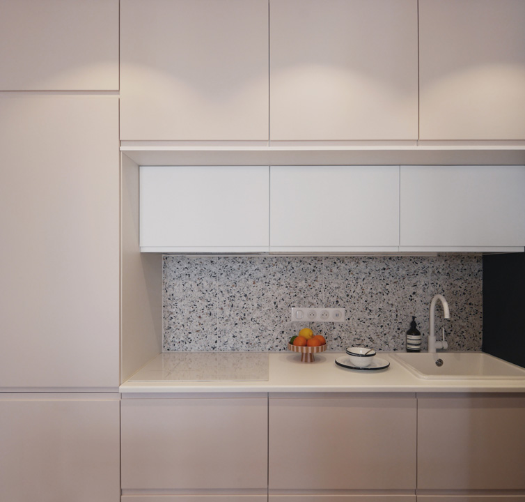 Due piccole case arredate con il colore a Parigi le idee da copiare