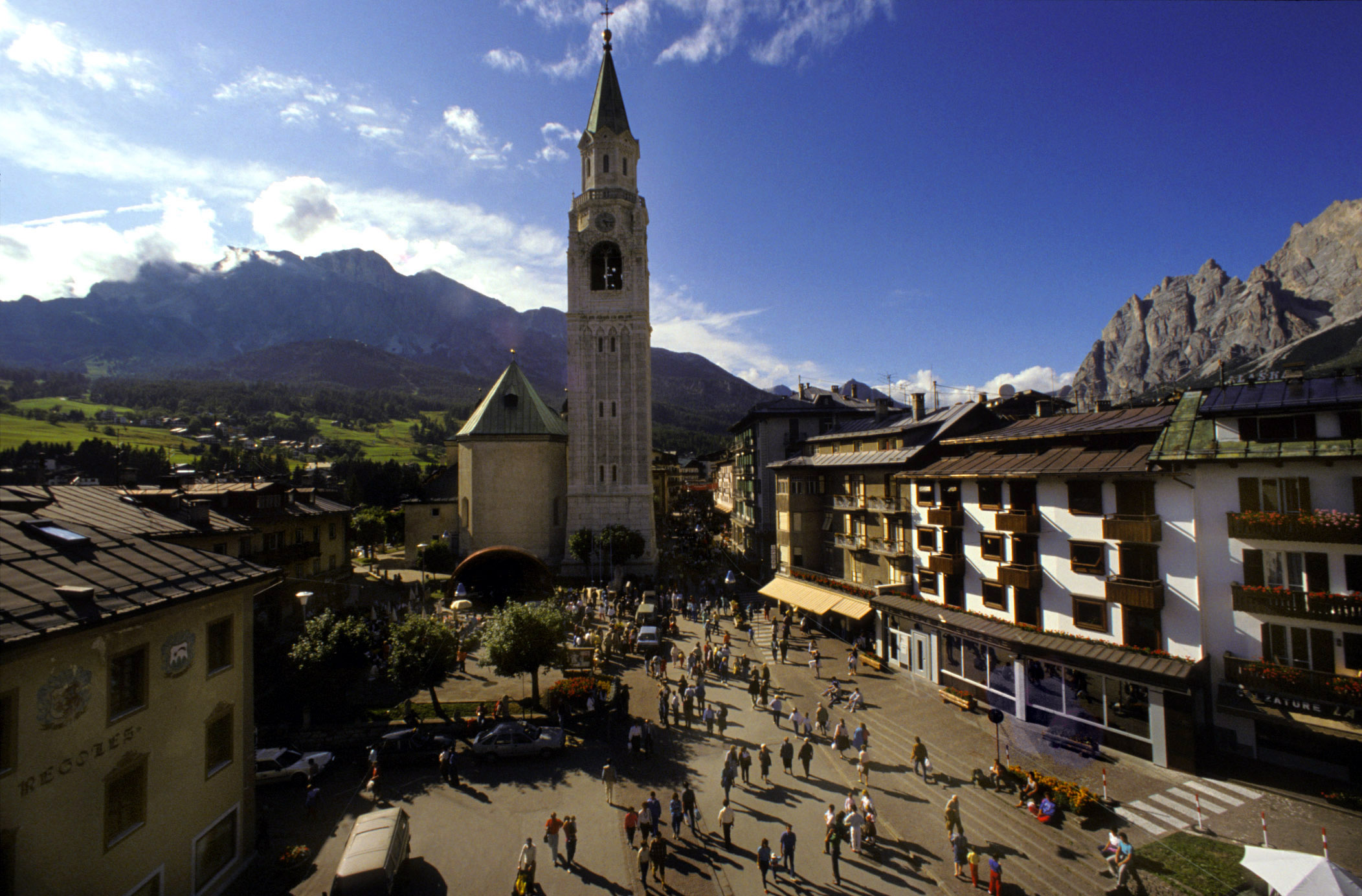 Cortina d'Ampezzo cinque torri, Tofane e gli hotel Dove Viaggi
