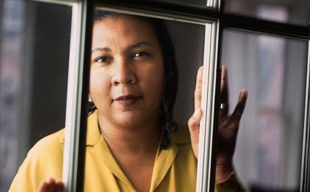 Addio bell hooks, icona del femminismo contemporaneo iO Donna