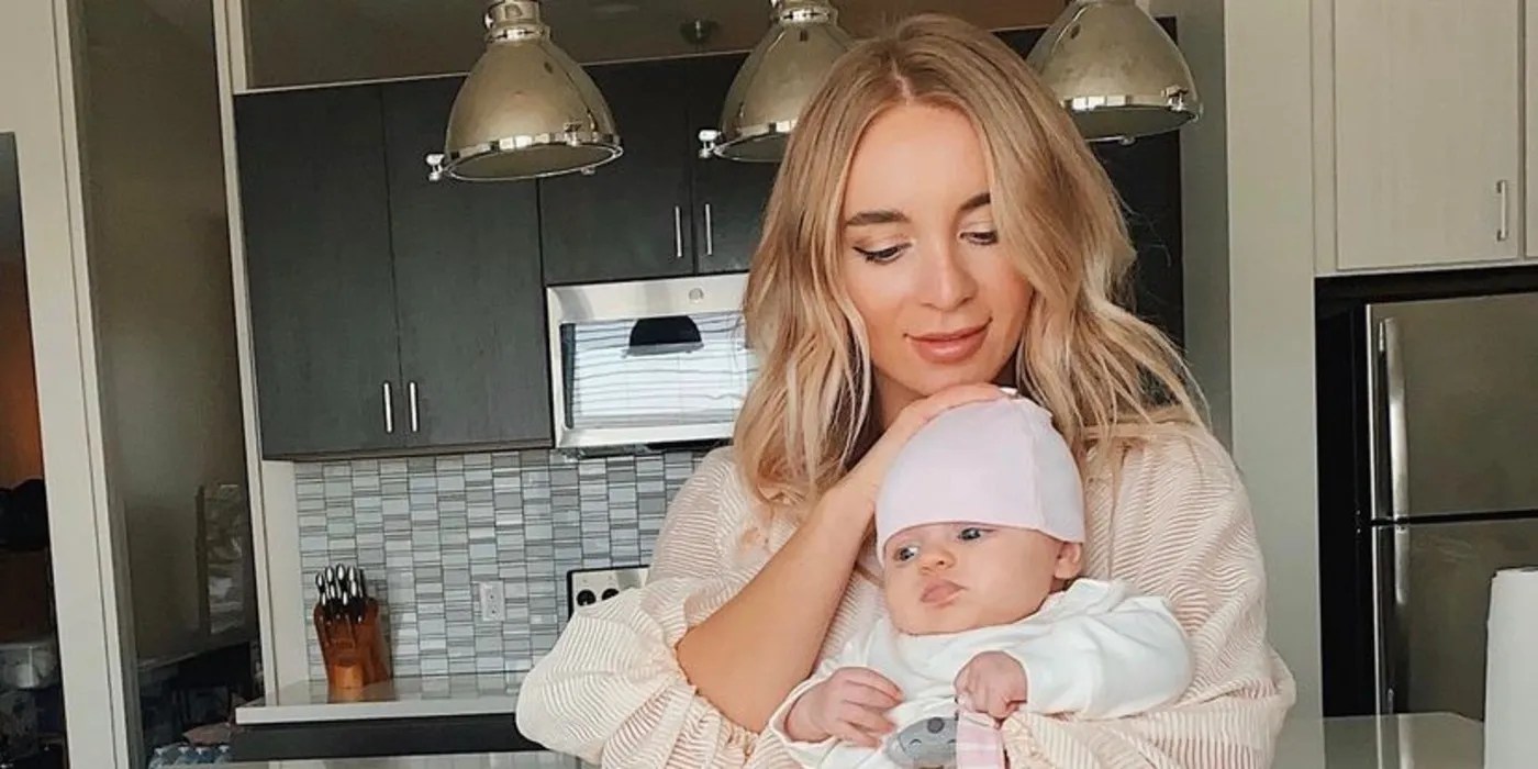 90 Day Fiance Baby Mylah Explores Yara's Makeup Bag On