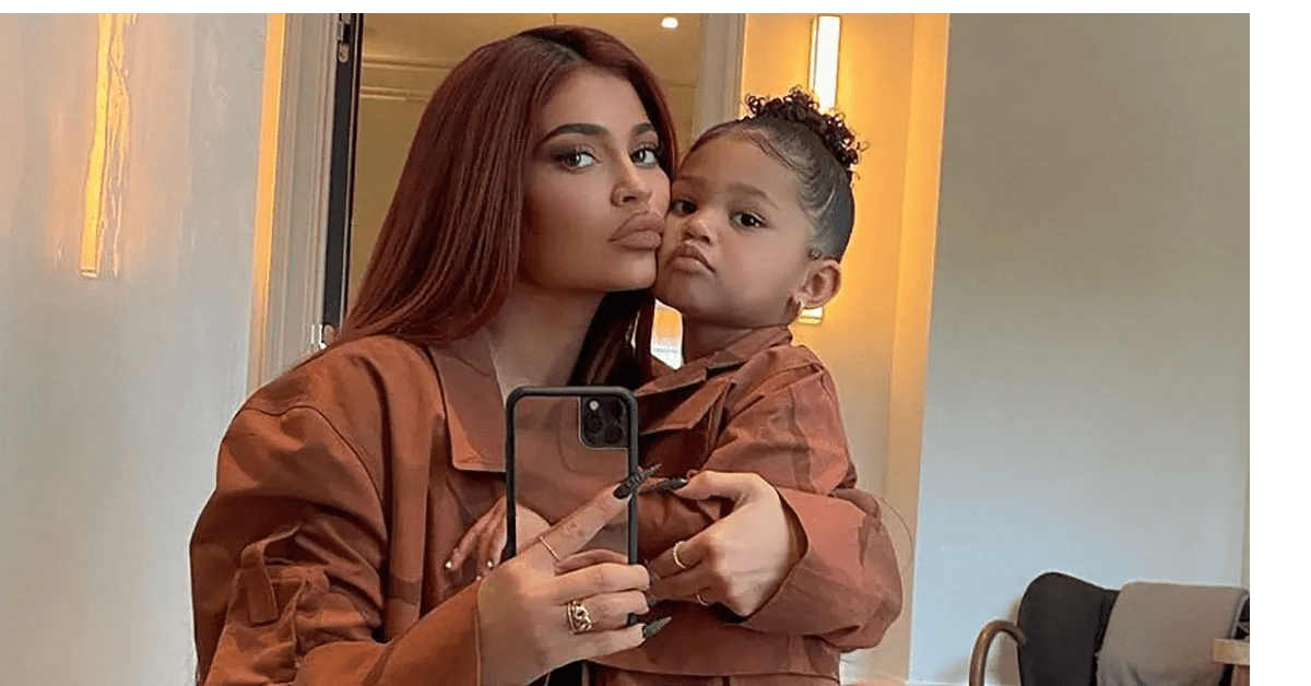 Kylie Jenner's Birthday Post To Stormi Is One Of Her Best Mommy Moments Yet(010)