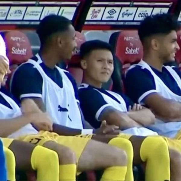 Quang Hải bị đánh giá là cầu thủ "một sao", không có đóng góp gì ở CLB