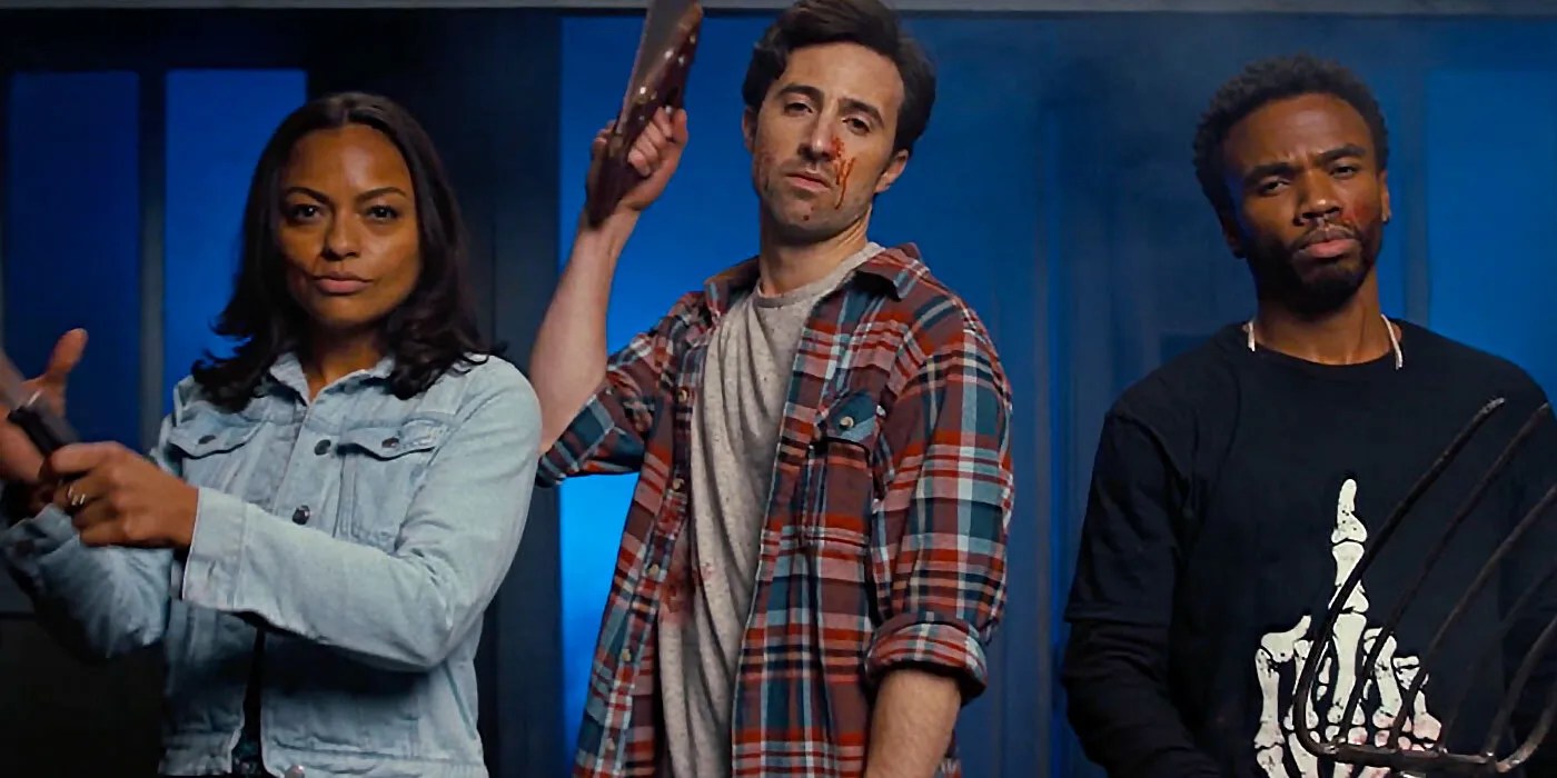 Useless Humans Battle Aliens to Save the World in SciFi Horror Trailer