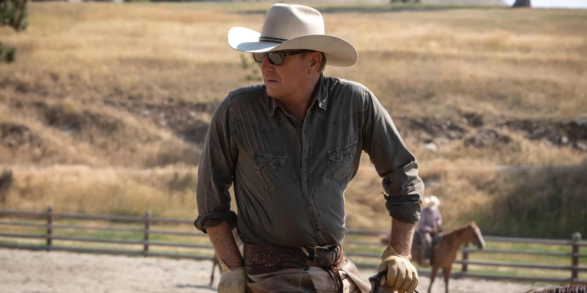 Yellowstone Season 2 Premiere Review Screen Rant