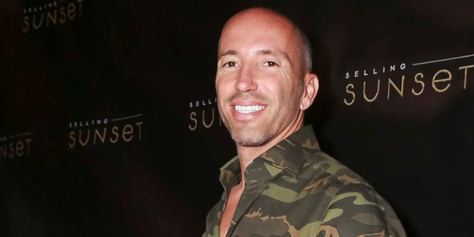 Selling Sunset Jason Oppenheim Says Season 3 Is Going to Be Awkward(028)