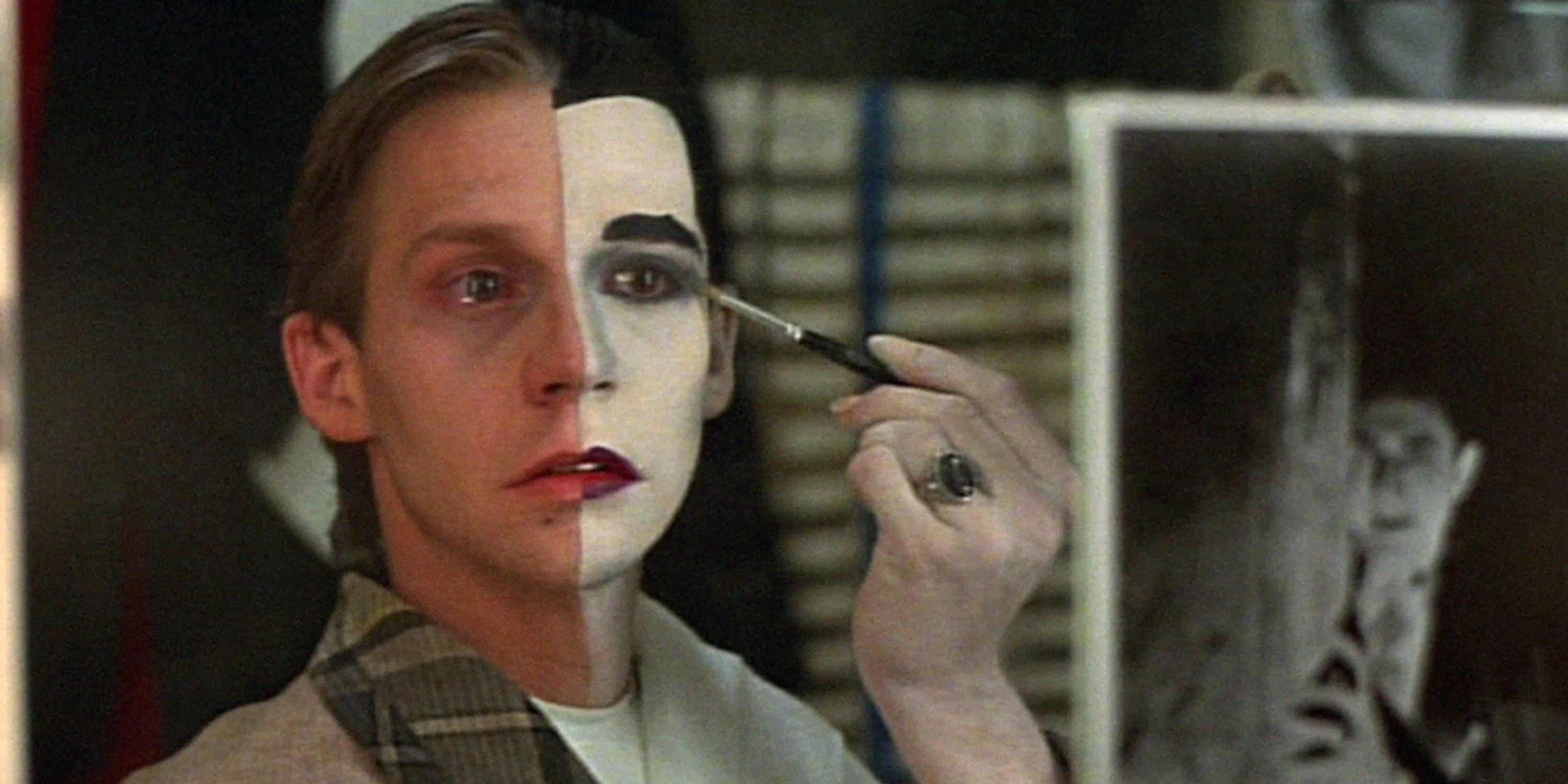 Fade To Black Every Movie Reference (& How The Killer Relates To Each)