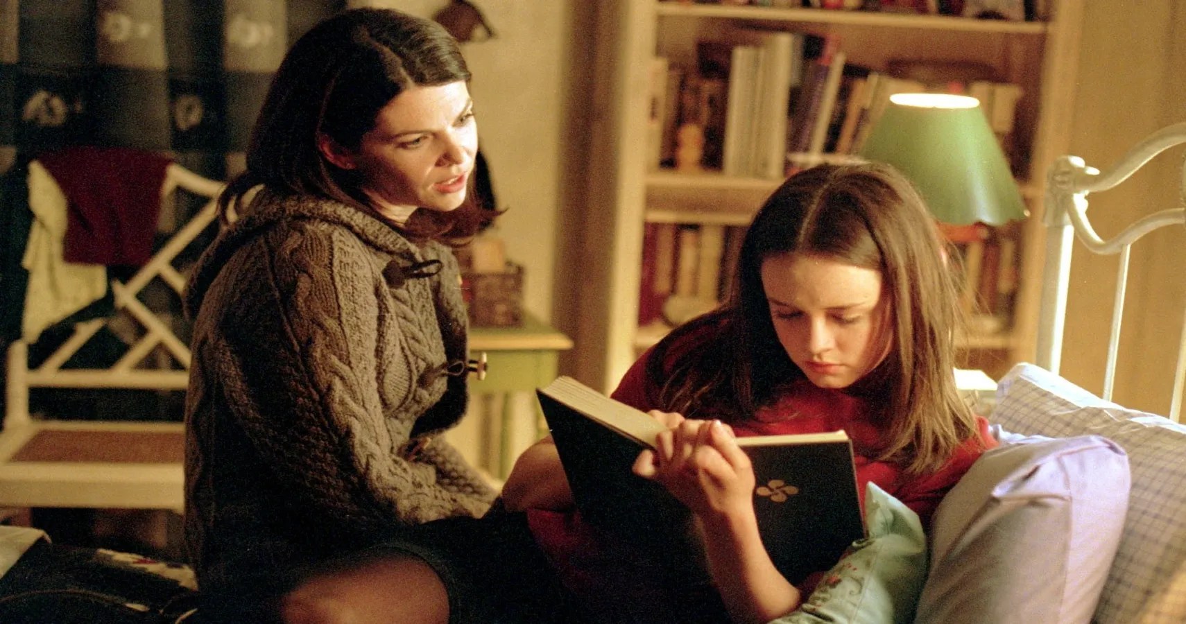 Gilmore Girls 10 Things From The Pilot That Would Never Fly Today