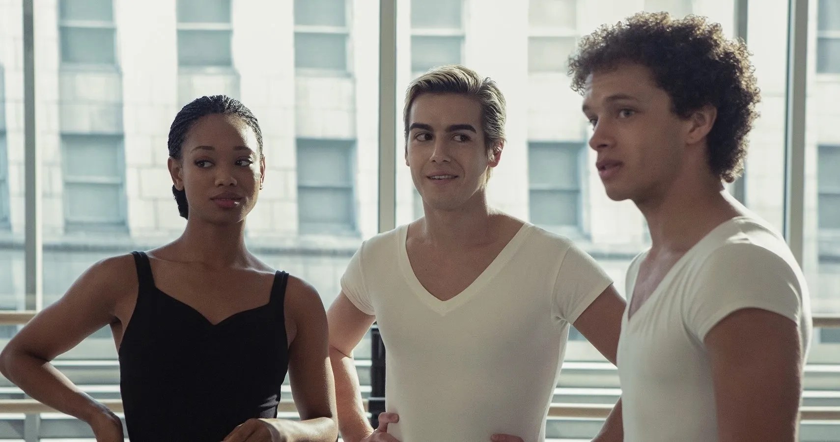 'Tiny Pretty Things' Cast Give An Inside Look Into The New Netflix Drama
