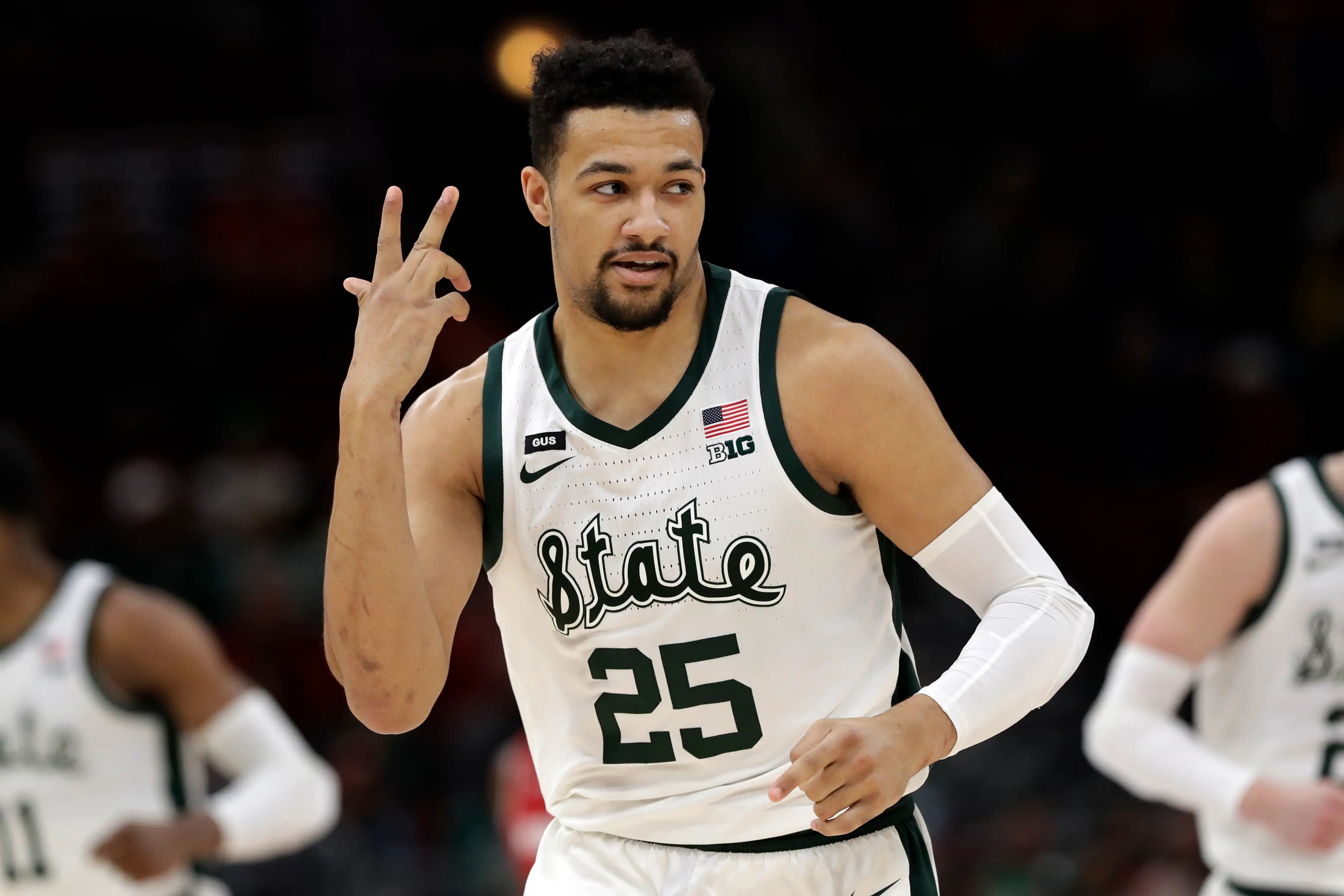 Winston, Goins lead No. 6 Michigan State into Big Ten final Business