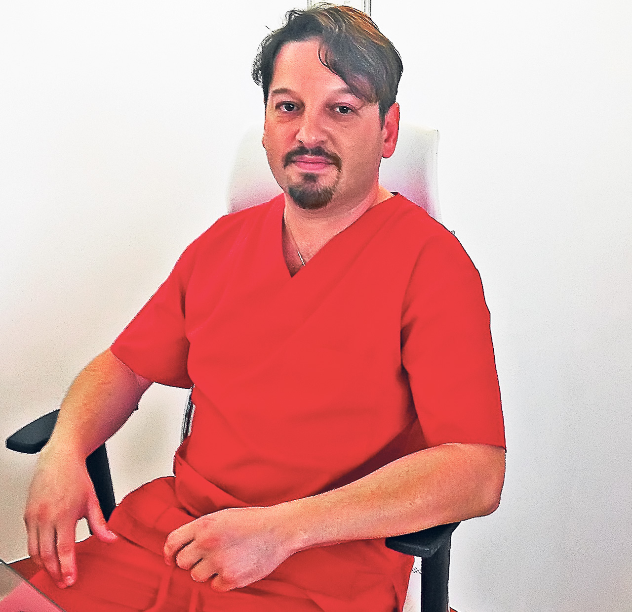 După 17 Ani în Germania, A Revenit în România! Un Medic Dermatolog Nea