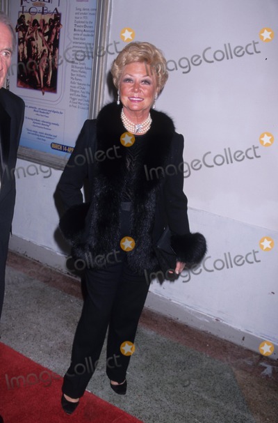 Photos and Pictures - Tina Gayle E7781 Photo by Bob V. Noble-Globe Photos, Inc.