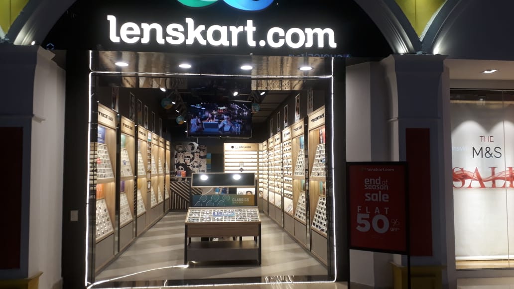 Lenskart greaternoida Optician near me