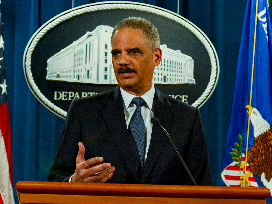 New York Times California Democrats hire Eric Holder to fight Trump