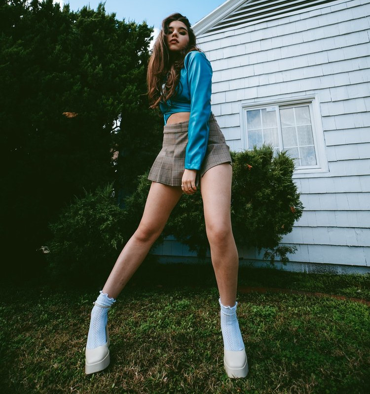 GIO's Heartbreaking Love Disease - The Static Dive