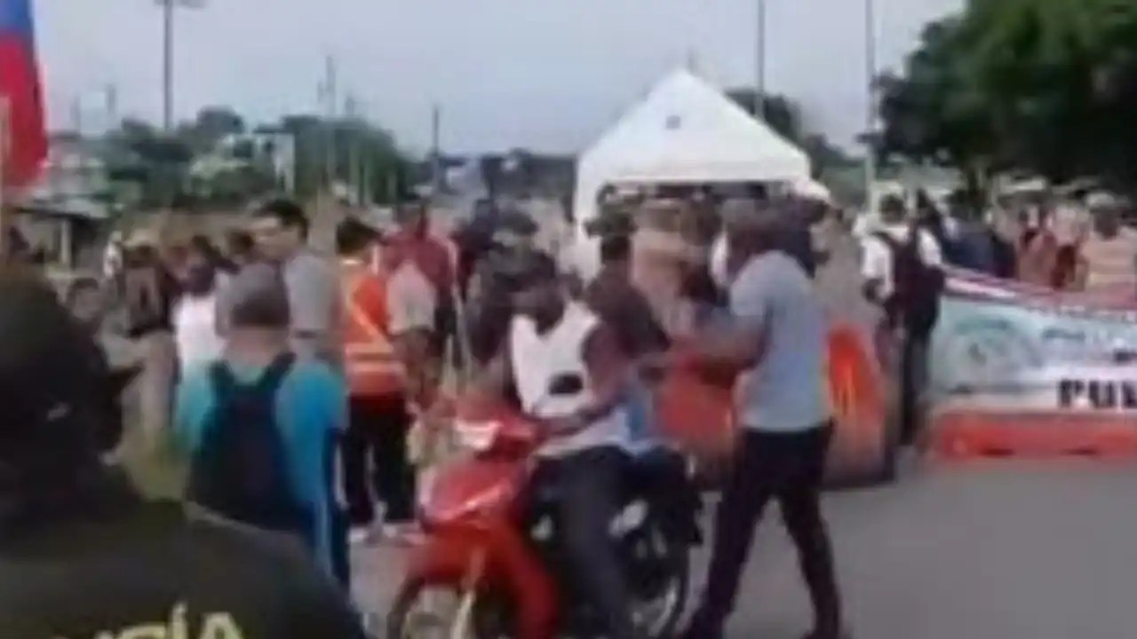 Reabren la vía Panamericana tras protesta de trabajadores Reabren la vía Panamericana tras protesta de trabajadores