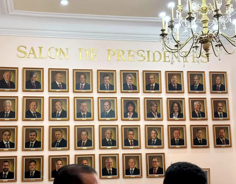 Juan Diego Gómez, el cupo antioqueño en la inauguración del Salón de Presidentes en el Congreso de la República 6 juandiego5