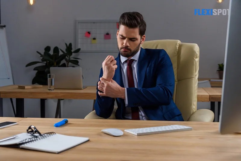 5 Drawbacks of Using NonErgonomic Chairs FlexiSpot