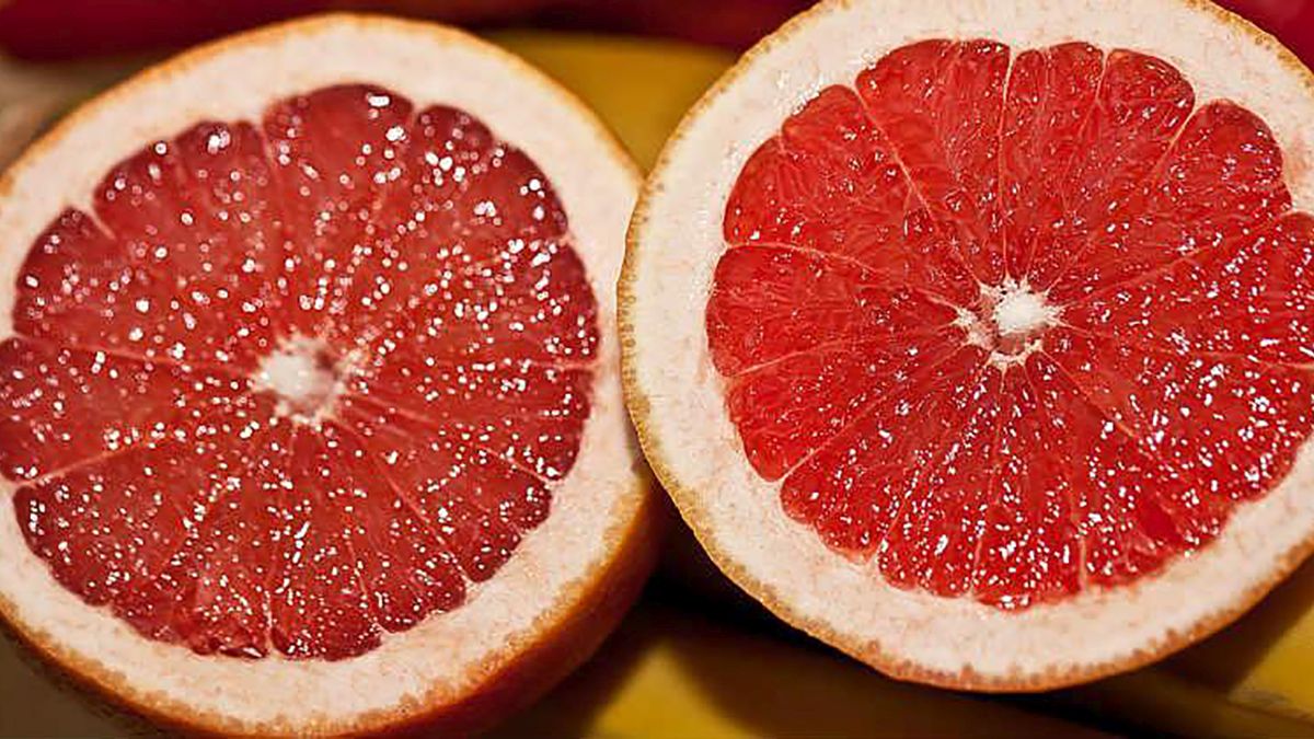 Pomelo ¿cuáles son sus principales nutrientes?