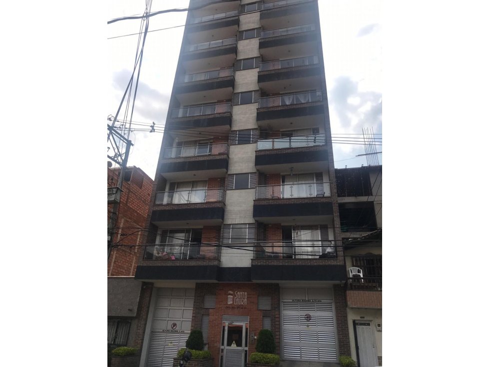 Venta apartamento Duplex, Barrio Obrero, Bello 950.000.000 COP