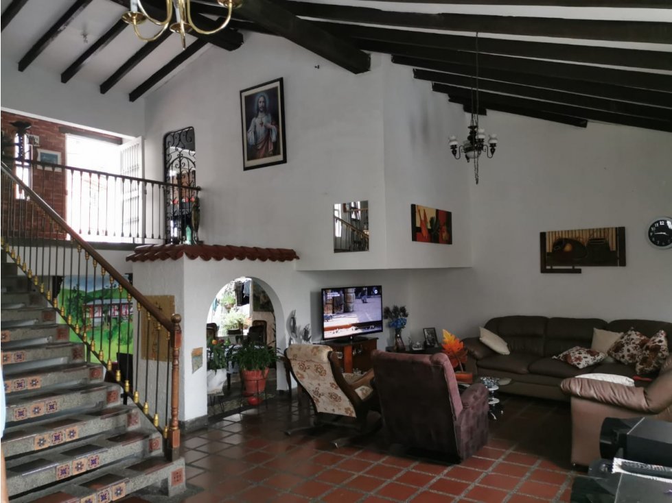 VENDO CASA SAN FERNANDO CALI