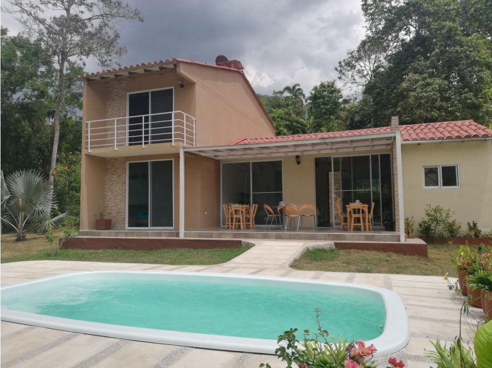 Alquilo Casa Campestre en Villeta 850.000 COP