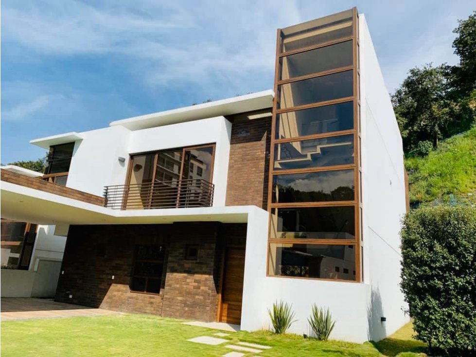 Casa / Acantos de Cayala zona 16 US1,375,000 USD