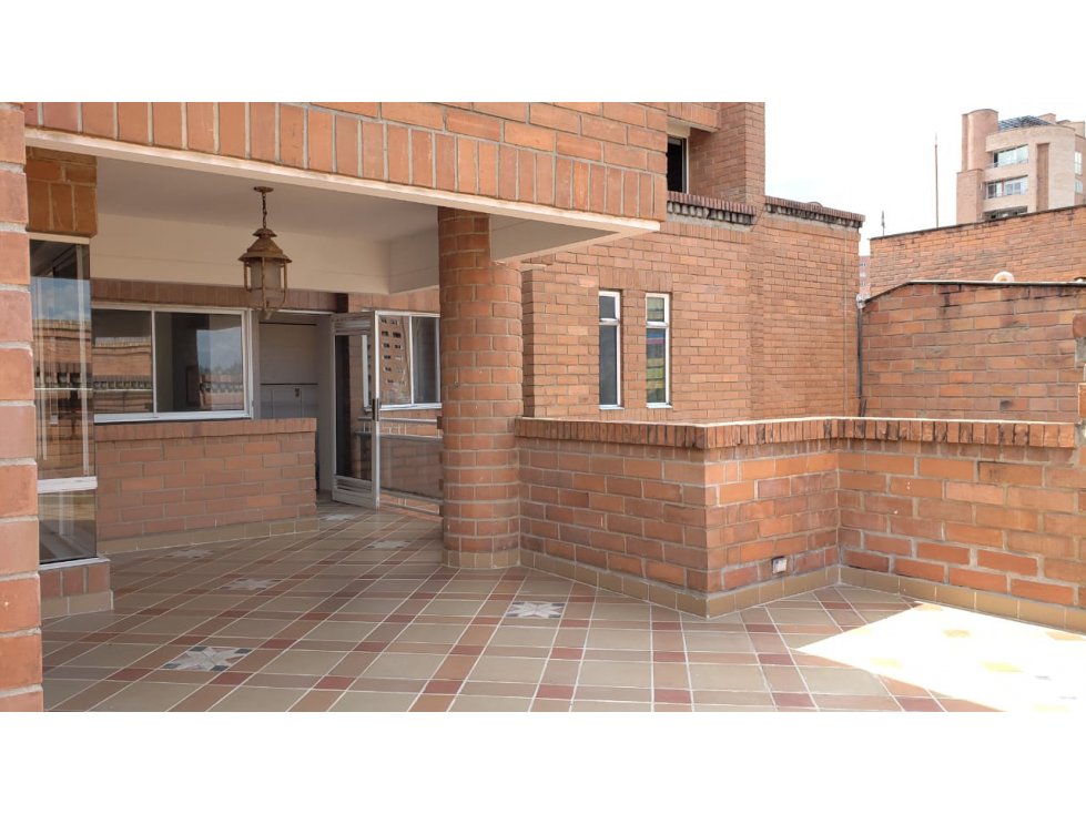 PENTHOUSE FOR SALE / LAURELES MEDELLIN 1.100.000.000 COP