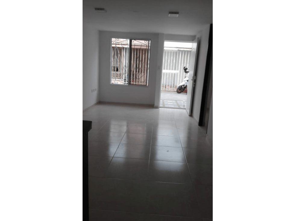 CASA PARA LA VENTA EN EL SUR DE ARMENIA Q. 115.000.000 COP