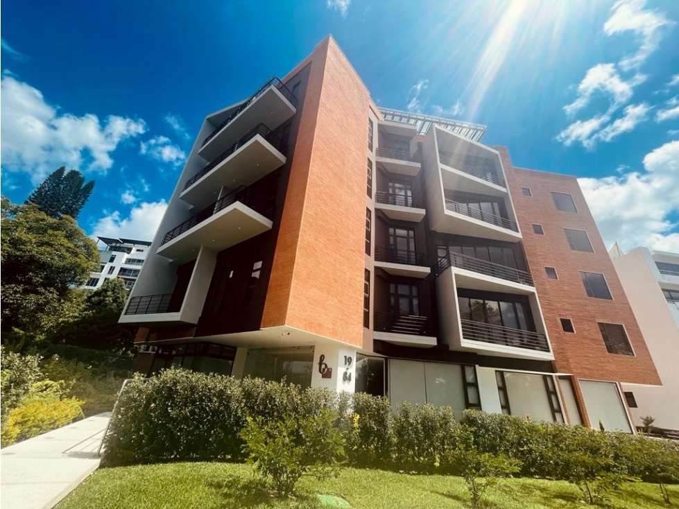 Apartamento en RENTA, Edificio Bonares, zona 15 US1,350 USD