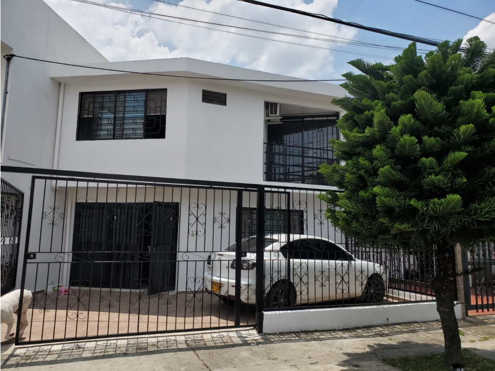 VENDO CASA EN EL SUR DE CALI BARRIO TEQUENDAMA 450.000.000 COP
