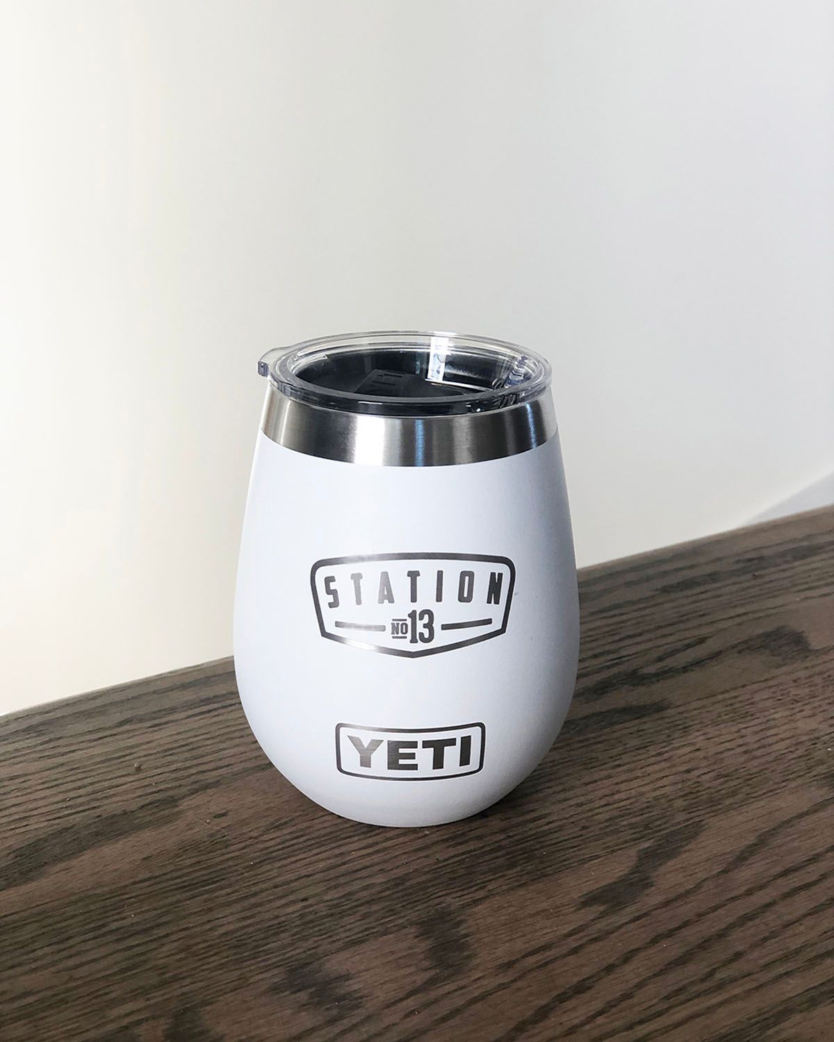 10 oz Yeti Wine Tumbler with Lid
