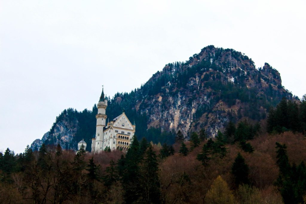 5 Places to Visit in Germany to Take in Autumn Scenery Page 4