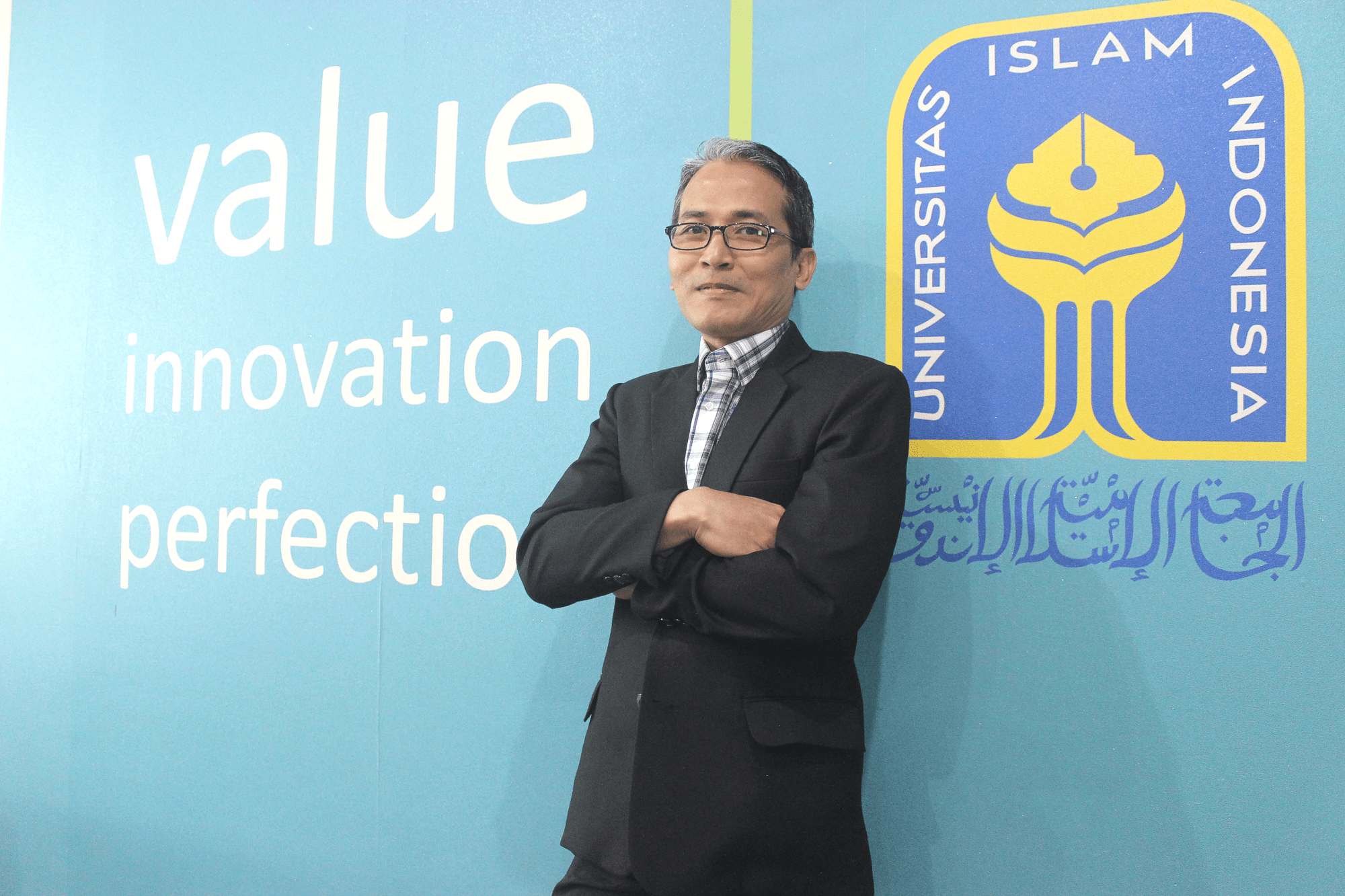 Raden Bagus Fajriya Hakim, Dr., S.Si., M.Si. Program Studi Statistik