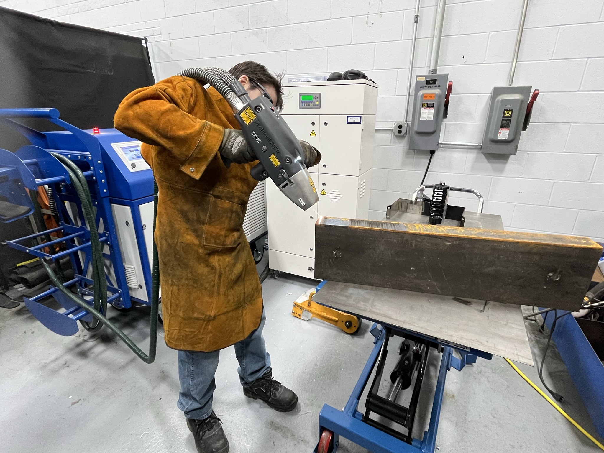 Clean Laser Ablation System CL 1000 Staub Precision Machine