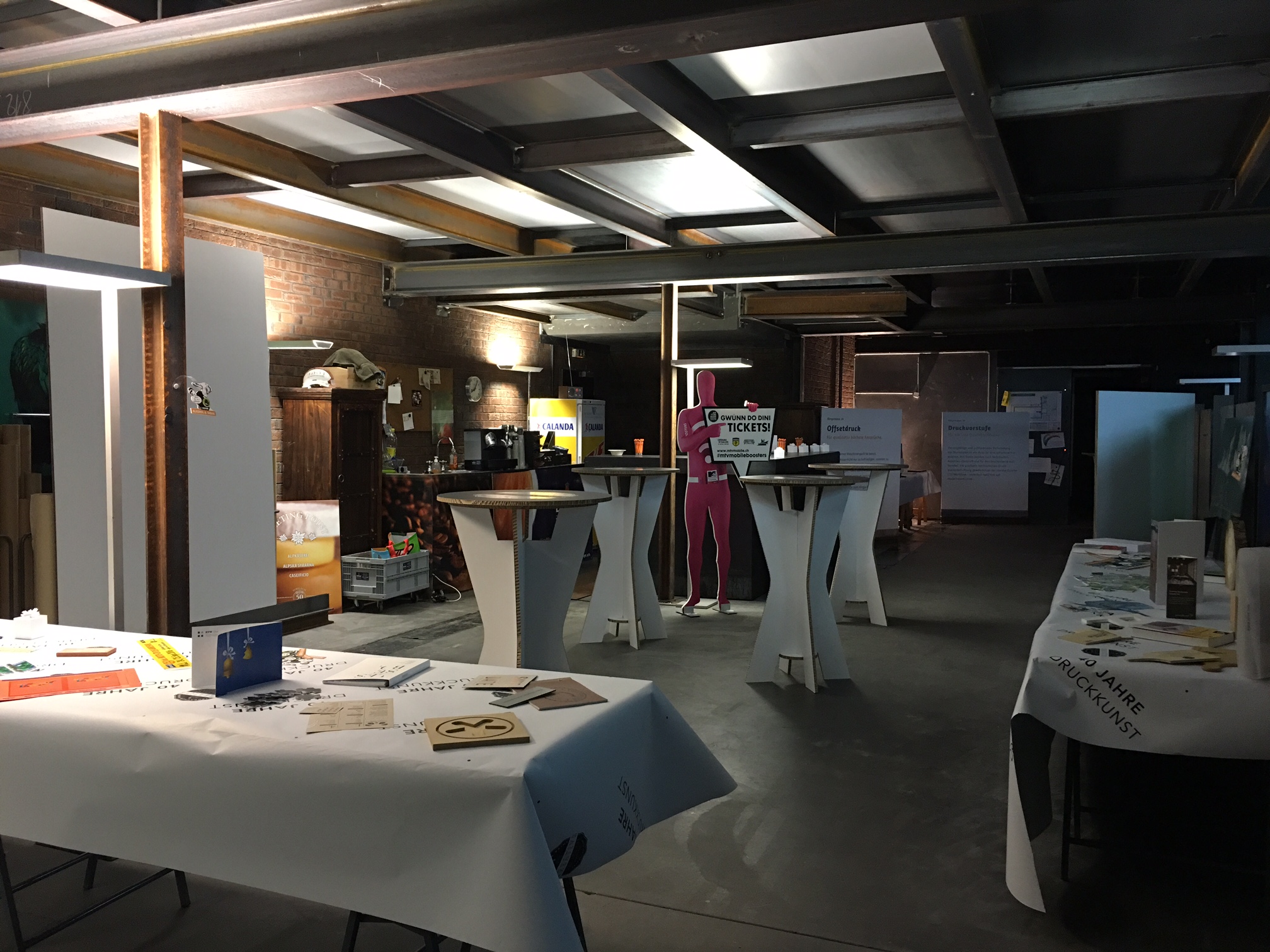 staudacher print ag Ihre Spezialitätendruckerei in Graubünden