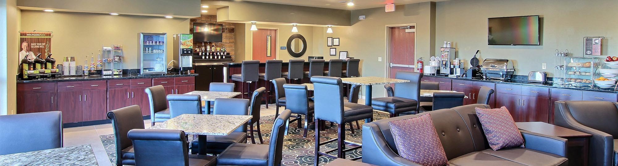 Cobblestone Hotel & Suites in Beulah, North Dakota Hotel Beulah, North Dakota